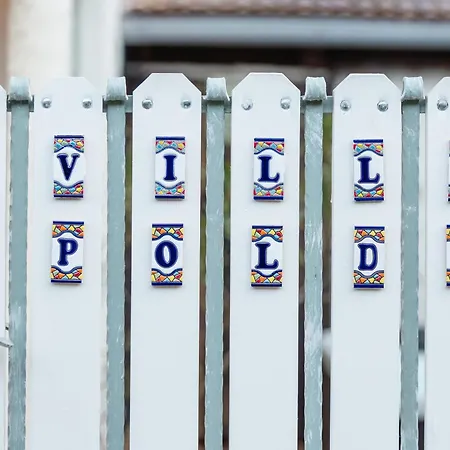 Holiday home Romantisches Weinkellerhaeuschen Mit Whirlpool