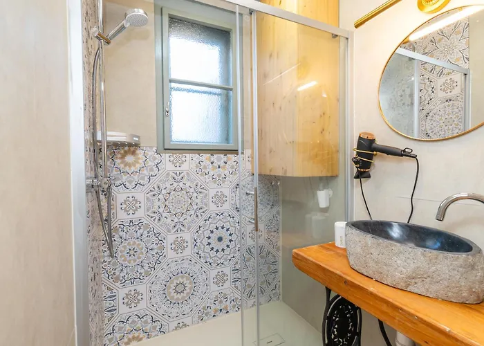 Romantisches Weinkellerhaeuschen Mit Whirlpool Holiday home